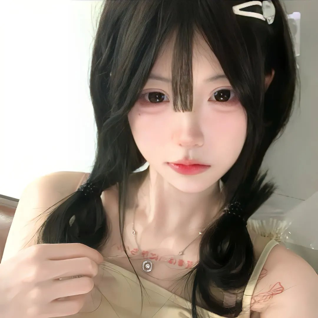 姐姐对我来说是女人